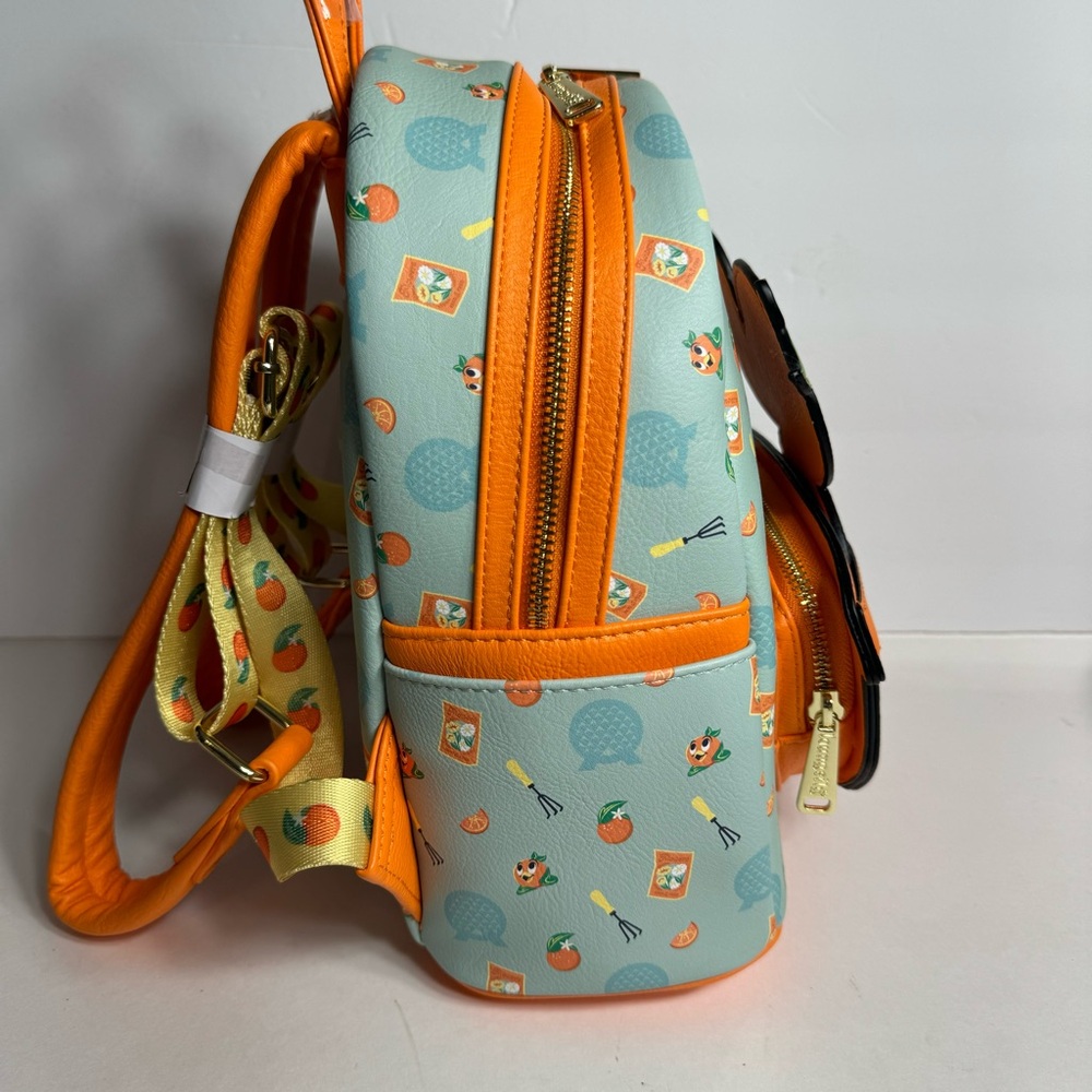 NWT. Disney Loungefly featuring Orange Bird. Approx. 10" H x 9 1/2" W x 5" D - Picture 6 of 14